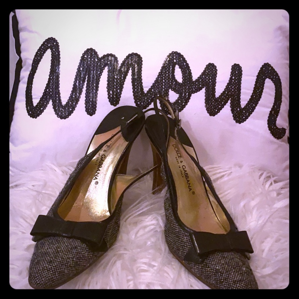 Tweed sling backs with bow